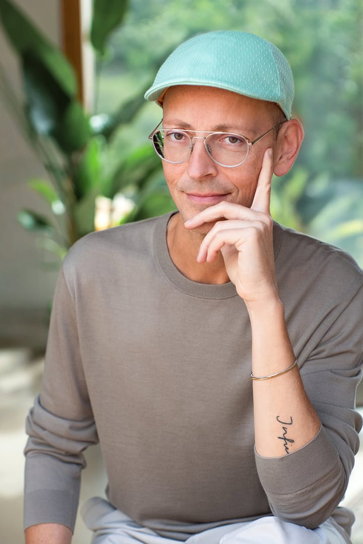 Sven Oliver Heck - fulfillment coach for entrepreneurs helping accomplished leaders find inner success