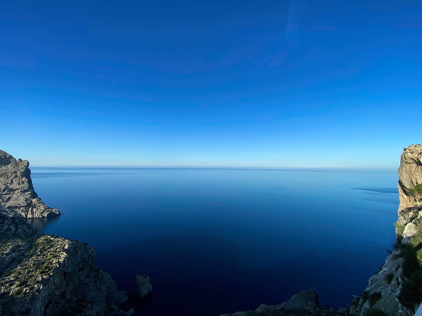 Private intensive retreat in Mallorca Spain for inner transformation and healing