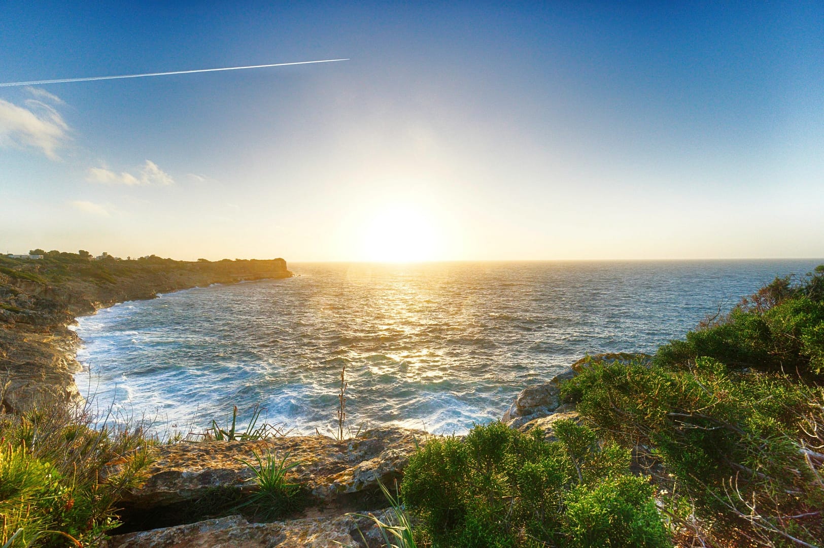 Mediterranean coastline near Casa Sol — nature as part of the integration process